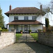 Hillhouse Farm - Farmhouse and gardens