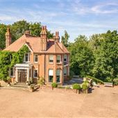 Manderley Manor